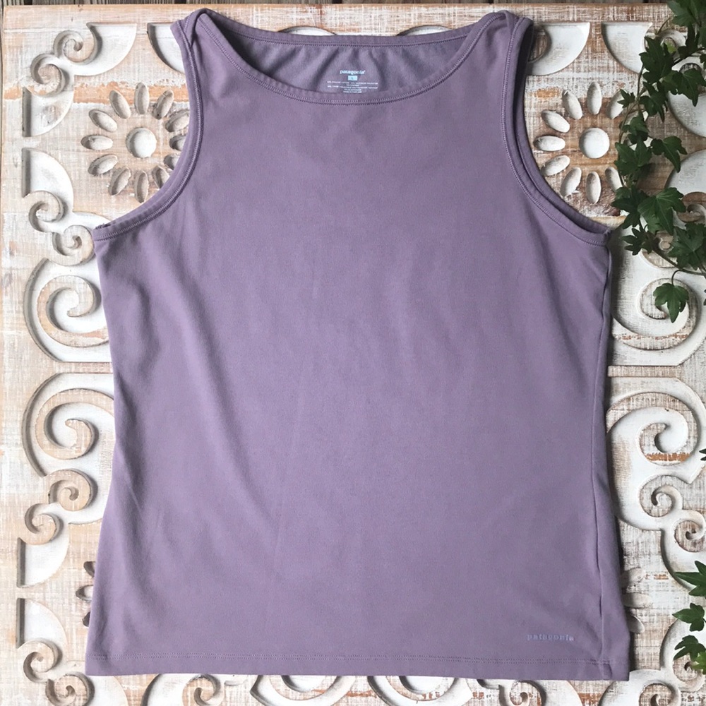 Patagonia tank size L purple